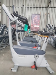 Кардиотренажеры б/у: Вертикальный велотренажер Precor UBK 842i б/у